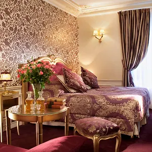 Hotel & Saint-jacques