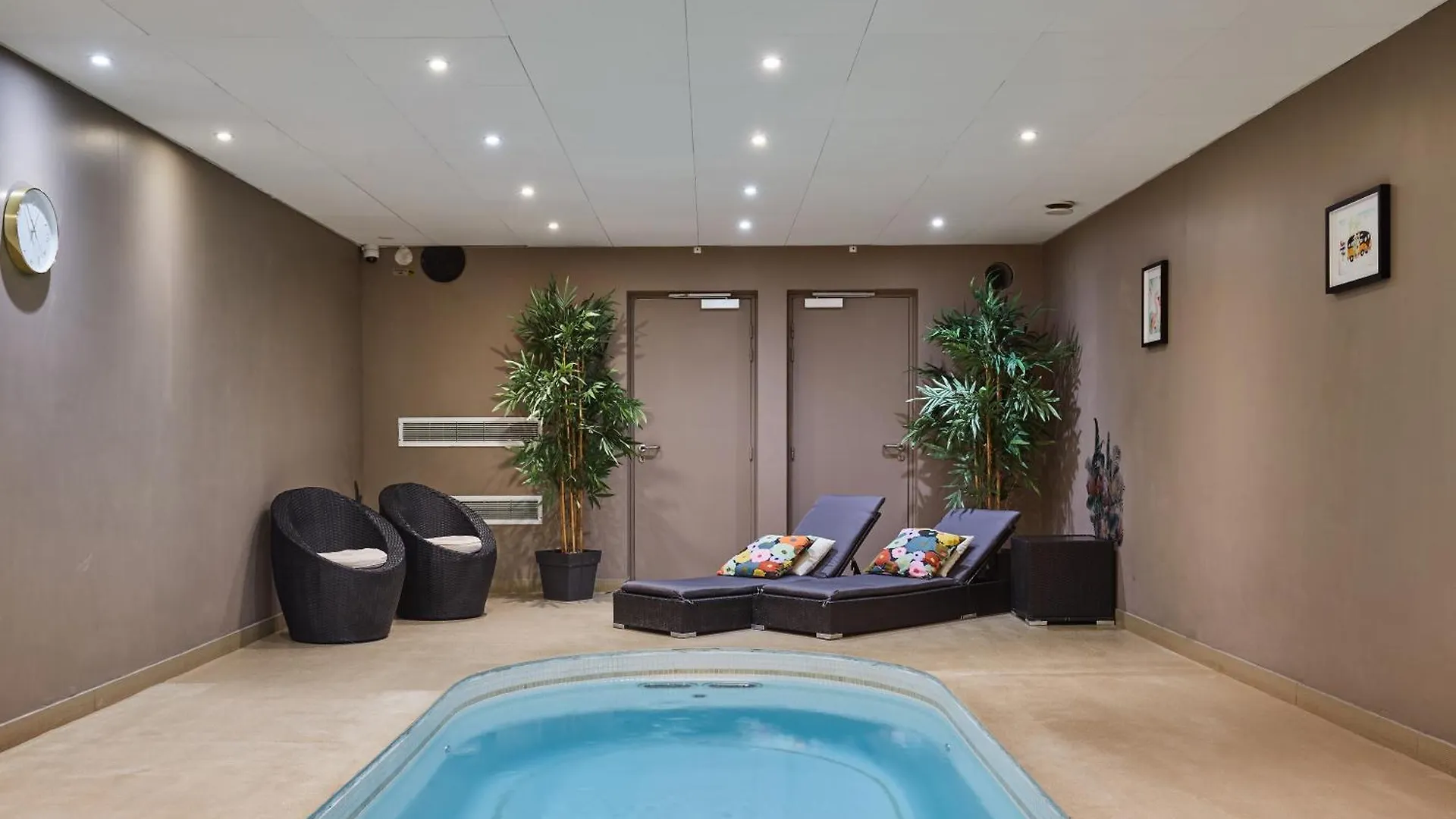 Appart Hotel Odalys City Paris XVII Apartmanhotel